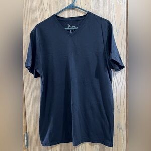 Men’s Marc Anthony V-neck Tee L VG